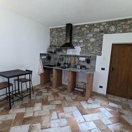 Antica Osteria Apartments Dongo Pokoj fotografie