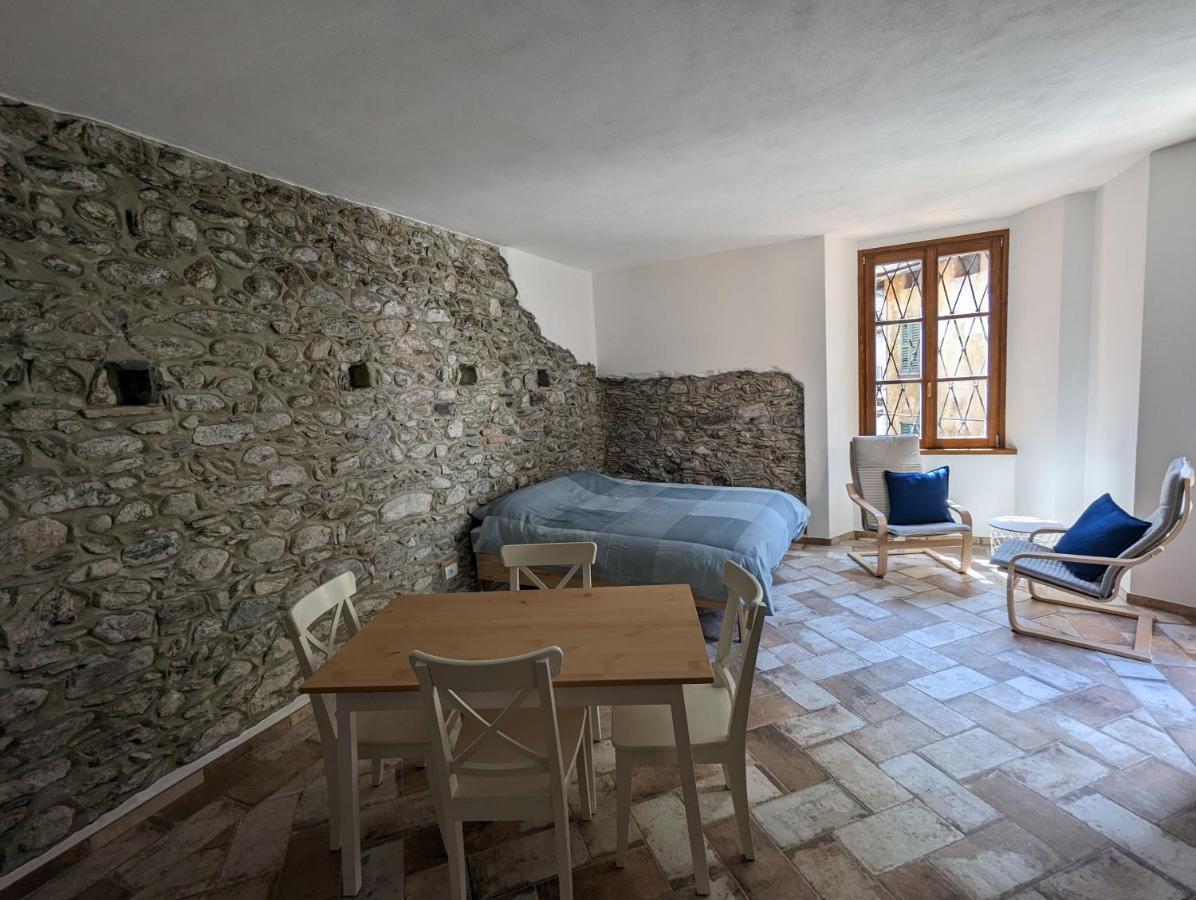 Antica Osteria Apartments Dongo Exteriér fotografie
